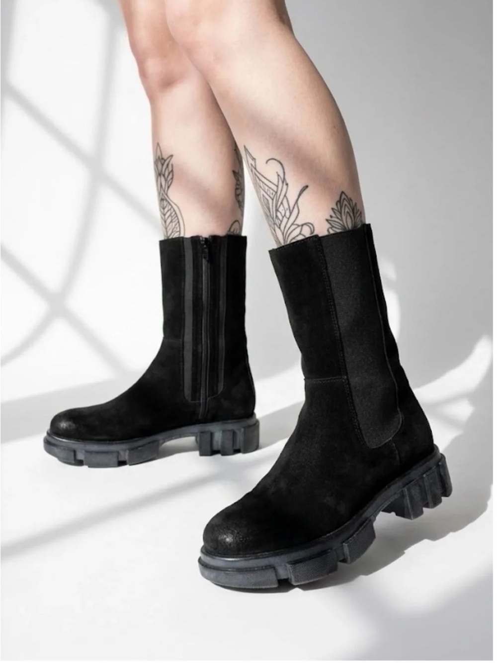 Free People Brooks Chelsea Boot Suede Black